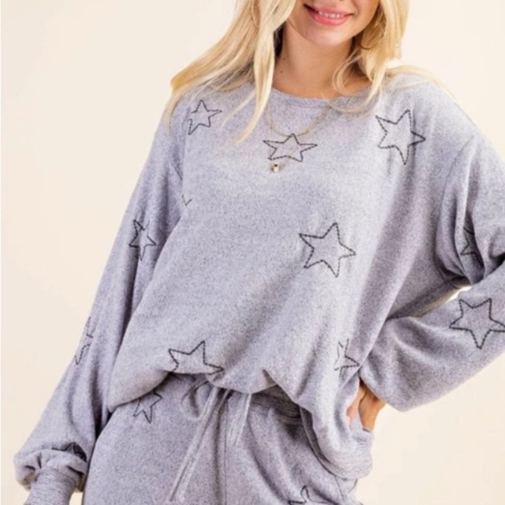 NWT Gray Star-Patterned Lounge Pajama Set, Medium or Large Super Cozy